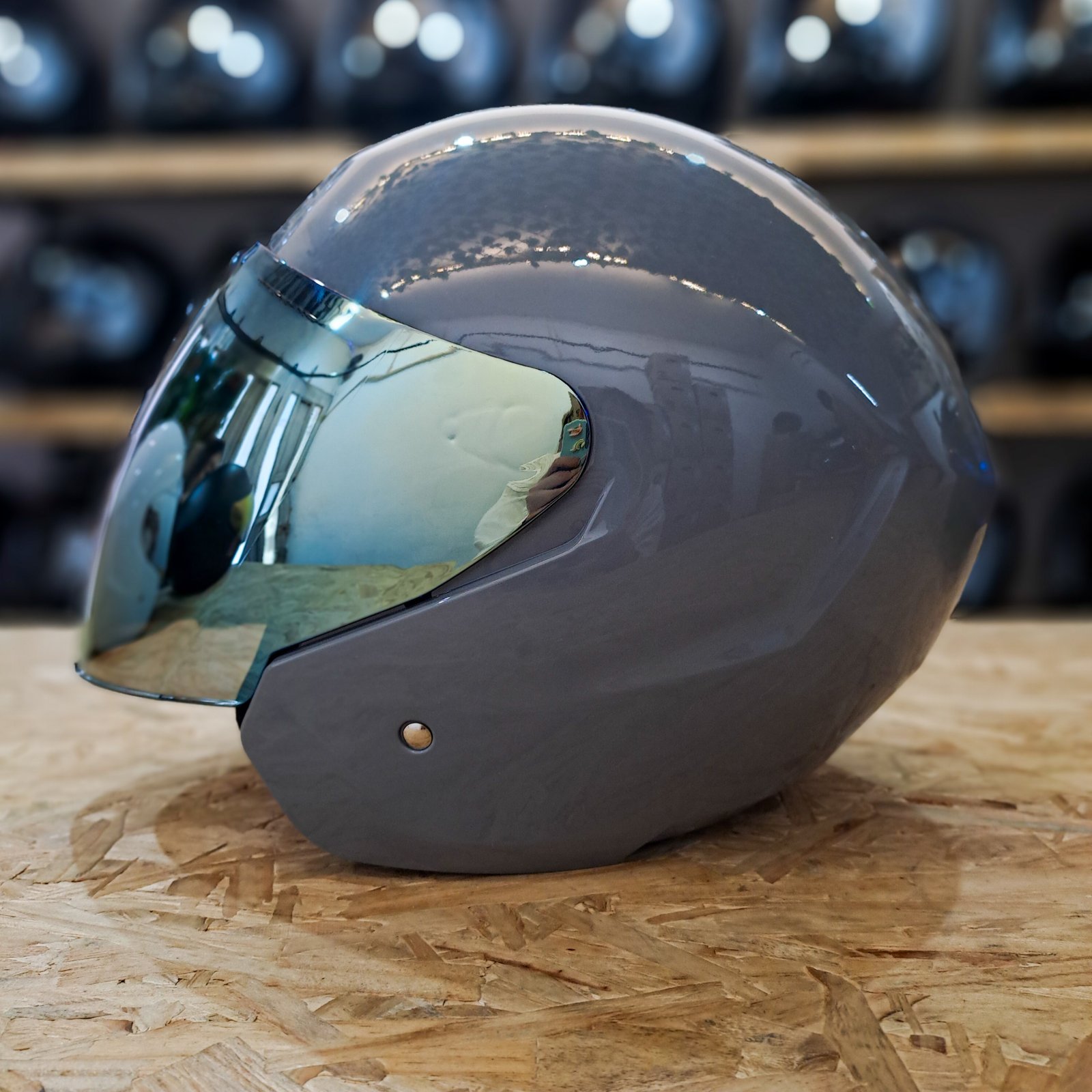 Casco TECH 10 gris, abierto tipo jet con visor